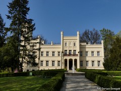 Pałac w Mierzęcinie