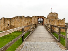 Zamek w Inow�odzu