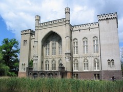 Zamek w K�rniku