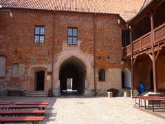 Zamek w Ostr�dzie