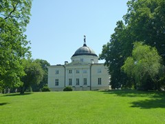 Pa�ac w Lubostroniu