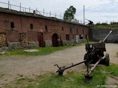 Twierdza Srebrna G�ra - Fort Wysoka Ska�a