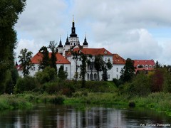 Prawos�awny monaster m�ski Zwiastowania Przenaj�wi�tszej Bogurodzicy Maryi i �w. Aposto�a Jana Teologa