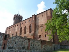 Zamek w �wieciu